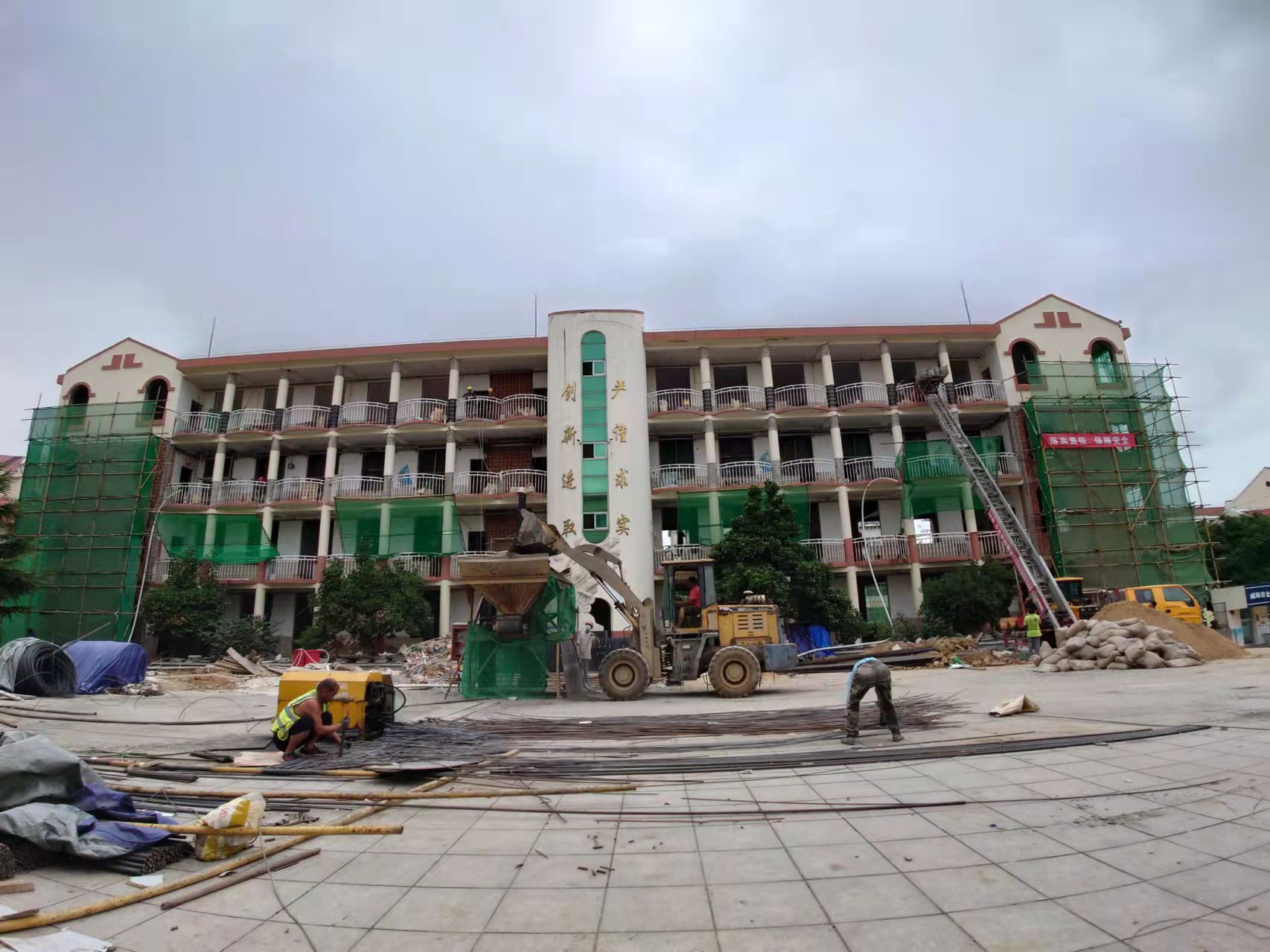 潜江经济开发区北竹岛小学改造加固